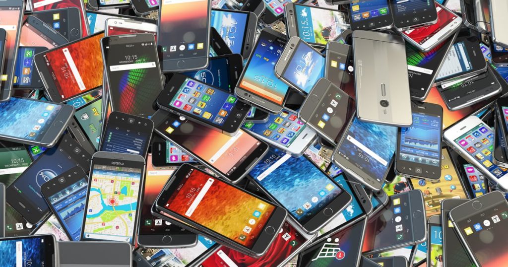 India sees biggest smartphone shipment decline since pandemic