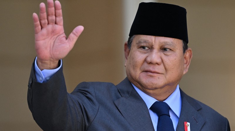 Businessman Who Allegedly Posed as CIA Agent Wooed Indonesian President and His Brother