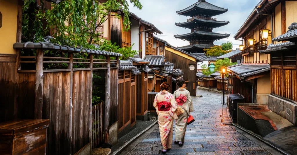 Wendy Wu Tours works with ANA to promote year-round Japan
