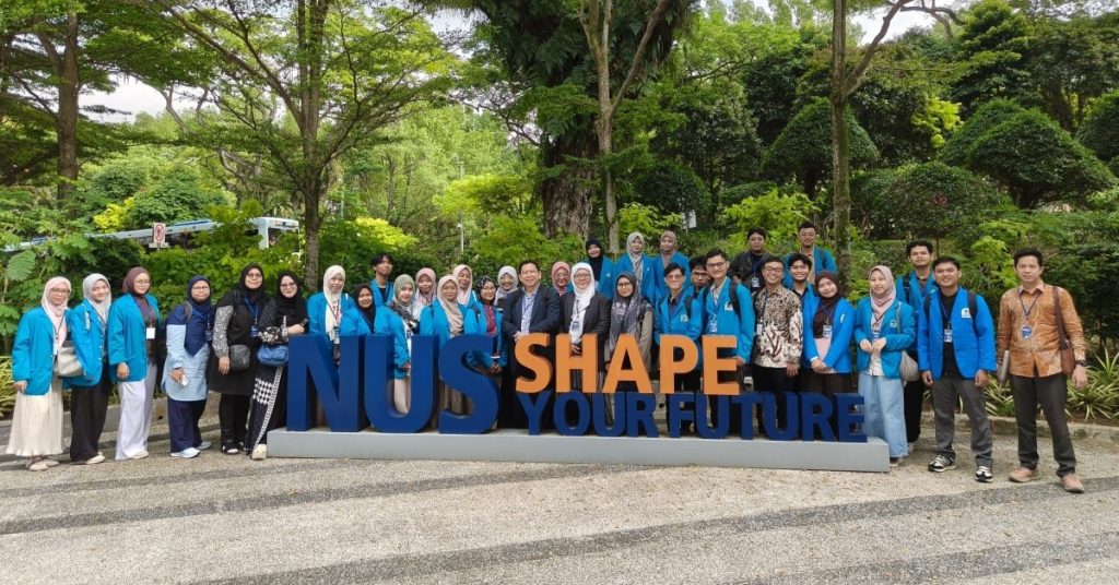 UIN Jakarta Goes to NUS as Graduate Researchers Defend AI Model Analyses of Classical Sufi Texts Frontline at the Asia Research Institute