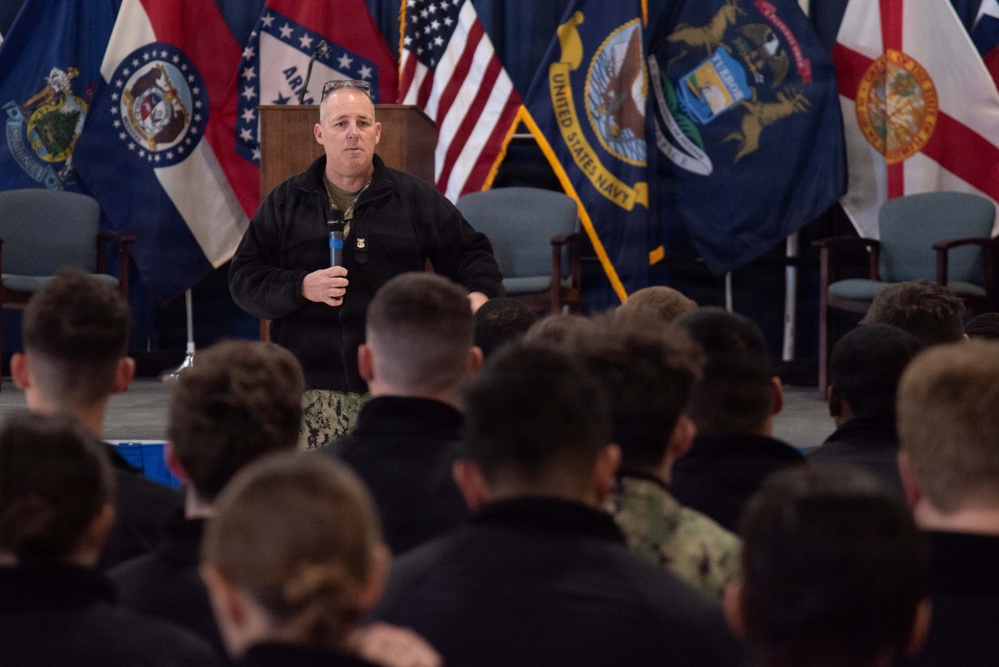 DVIDS – News – MyNavy HR takes career conversations to Sailors in Japan and Guam
