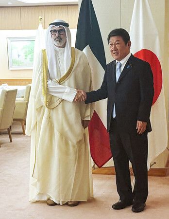 Japan, Kuwait Confirm Cooperation over Strait of Hormuz