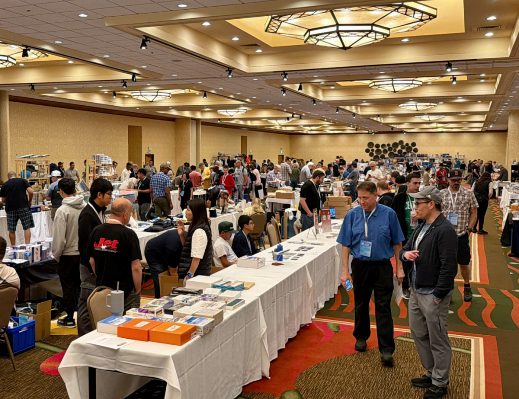 Aviation Expo Debuts in Seattle With Tours, Marketplace, and Views of SeaTac