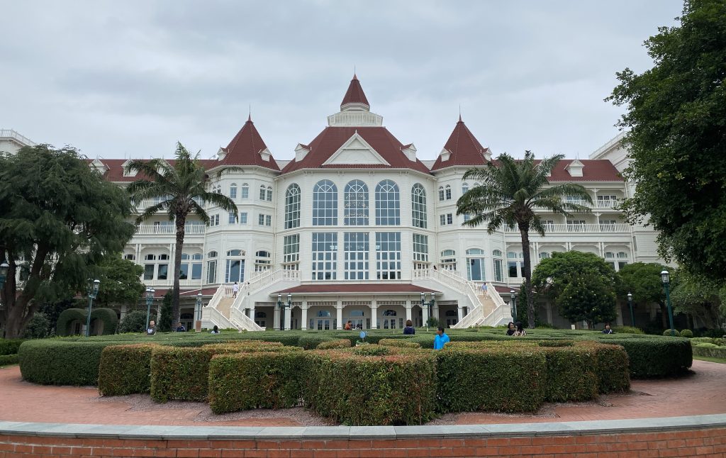 Hong Kong Disneyland Hotel Closing for Refurbishment in October
