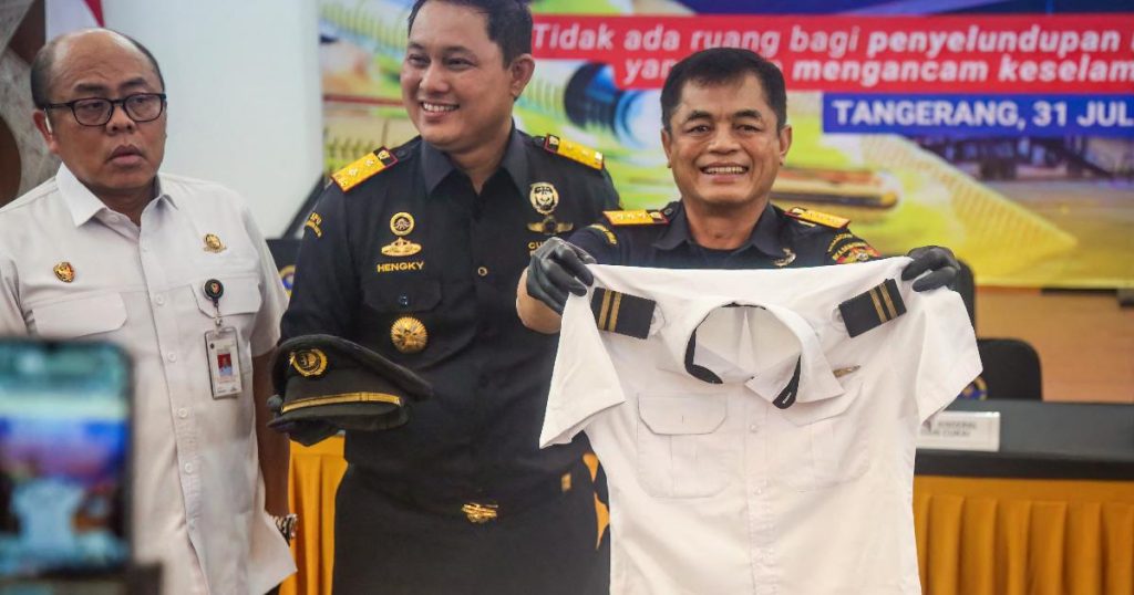 Malaysia Has No Say In Fate Of Arrested Malaysia Airlines Pilot, Says Anthony Loke