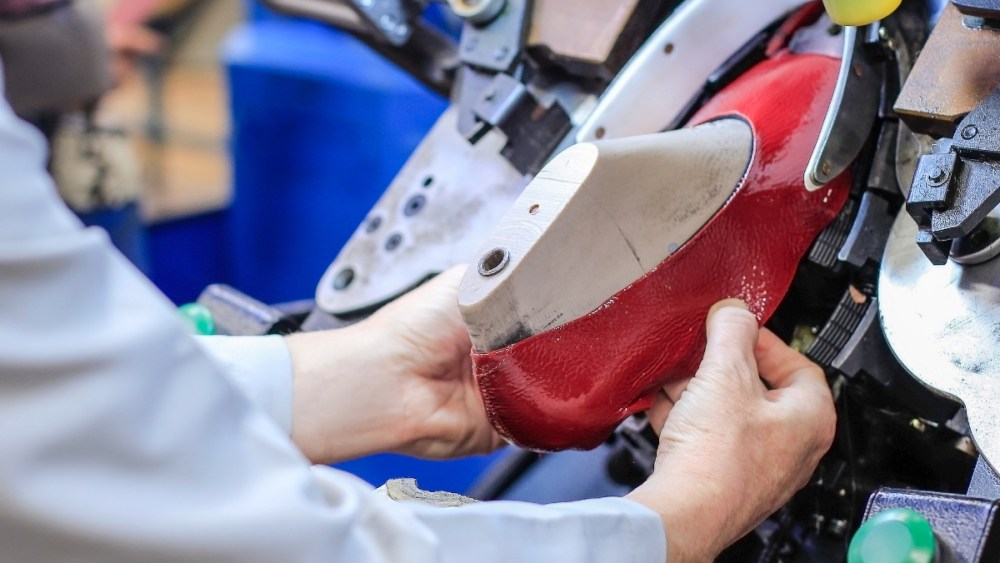 Fluctuating Global Demand Creates Pressure for China’s Footwear Makers