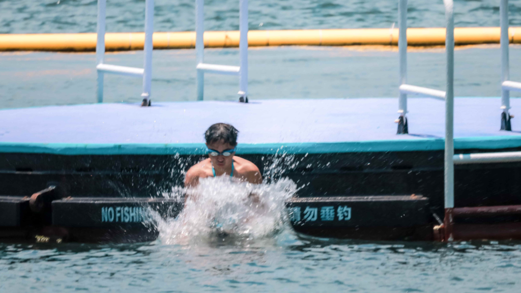 Temperature set to hit 37 C as Hong Kong sizzles