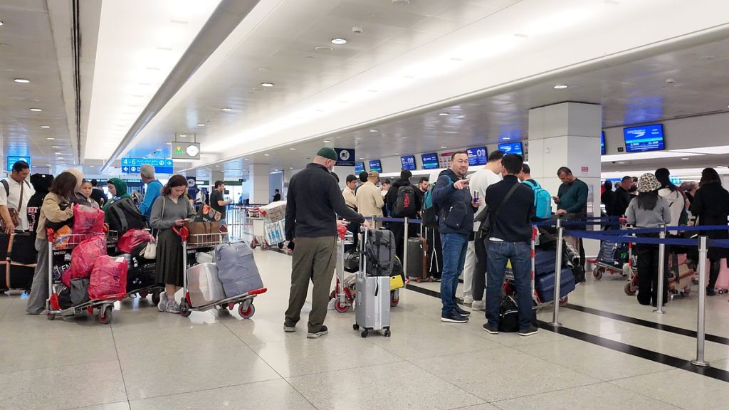 UAE flight cancellations today: Latest Emirates, Etihad, Air Arabia and flydubai travel updates amid Middle East tensions