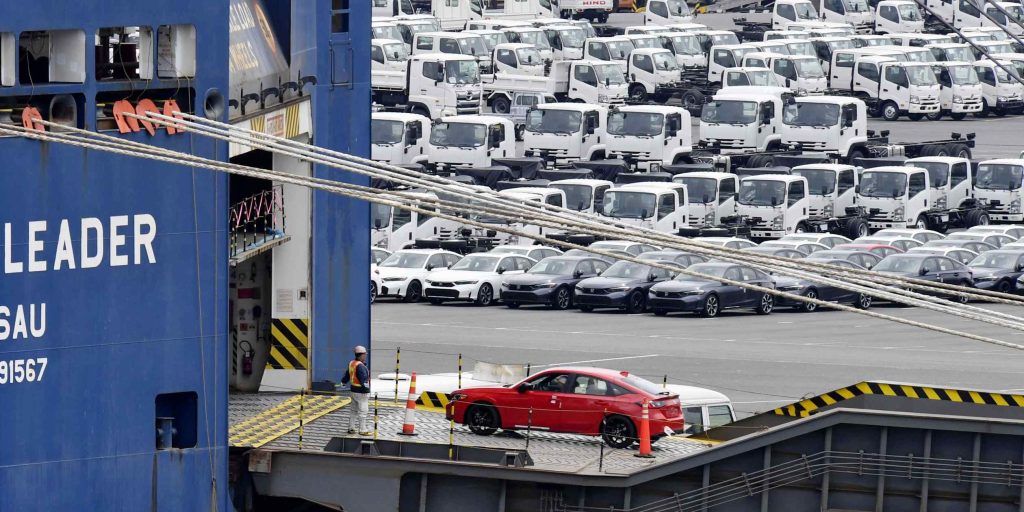 Weak yen boosts Japan automaker profits, easing Middle East, China stress